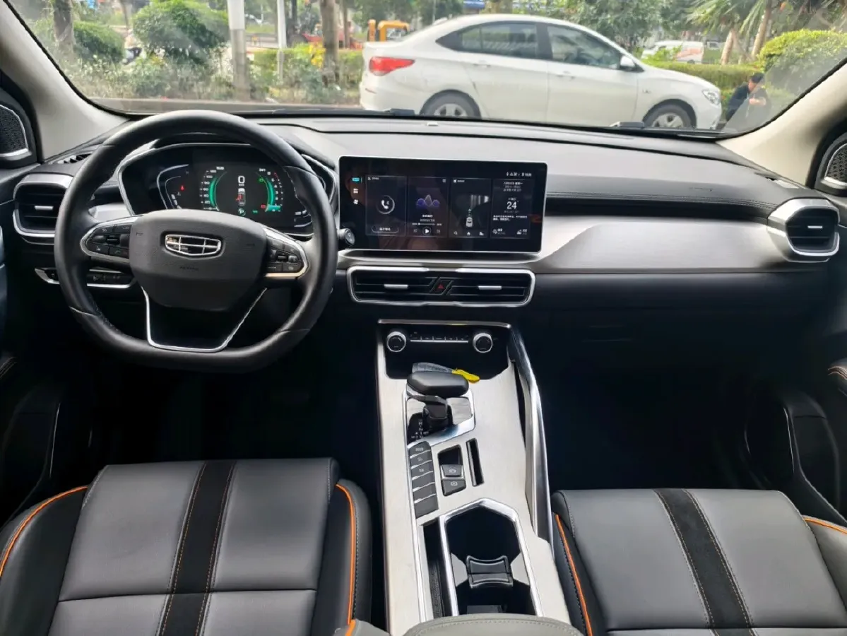 2023 Geely Coolray 1.5T 181HP L4 7DCT,autocango,china used car exporter,china ev exporter,chinese used car exporter,chinese used ev exporter