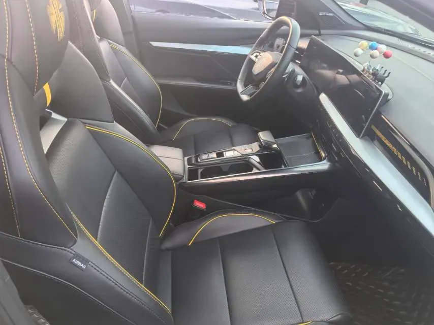 2022 MG 5 1.5T 173HP L4 7DCT,autocango,china used car exporter,china ev exporter,chinese used car exporter,chinese used ev exporter