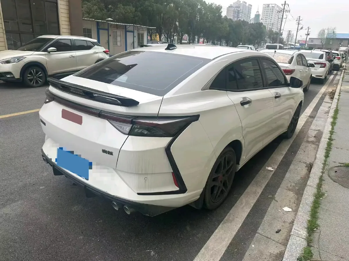 2021 DongFeng Aeolus YiXuan 1.5T 150HP L4 6DCT,autocango,china used car exporter,china ev exporter,chinese used car exporter,chinese used ev exporter