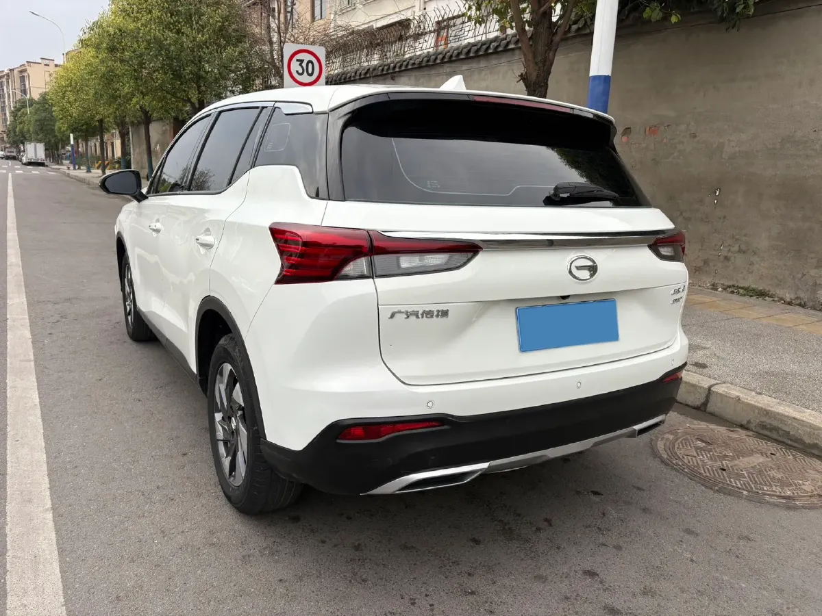 2021 GAC Trumpchi GS4 1.5T 169HP L4 7DCT,autocango,china used car exporter,china ev exporter,chinese used car exporter,chinese used ev exporter