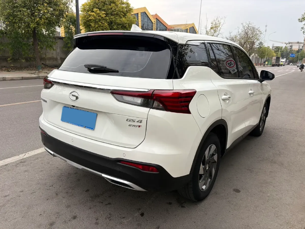 2021 GAC Trumpchi GS4 1.5T 169HP L4 7DCT,autocango,china used car exporter,china ev exporter,chinese used car exporter,chinese used ev exporter