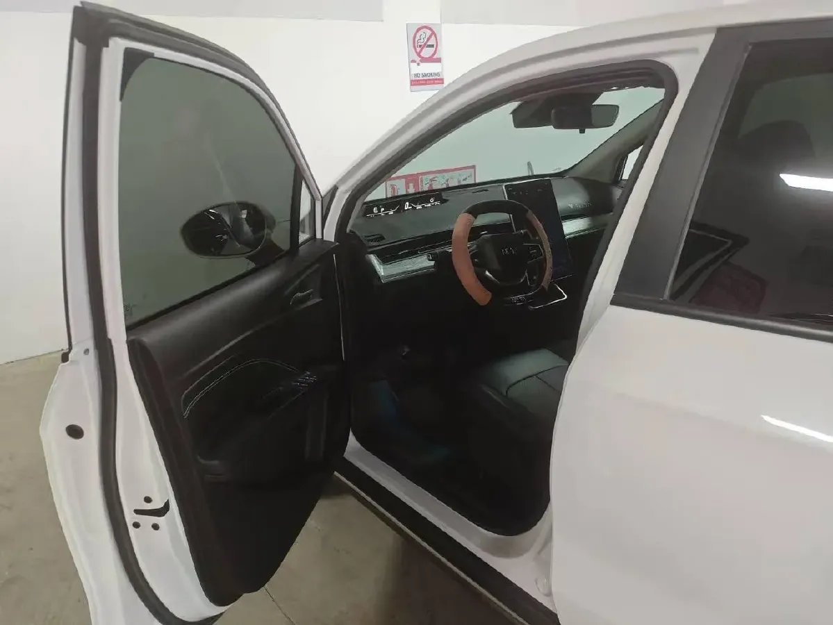 2022 ChangAn Oshan X7 Plus 1.5T 188HP L4 7DCT,autocango,china used car exporter,china ev exporter,chinese used car exporter,chinese used ev exporter