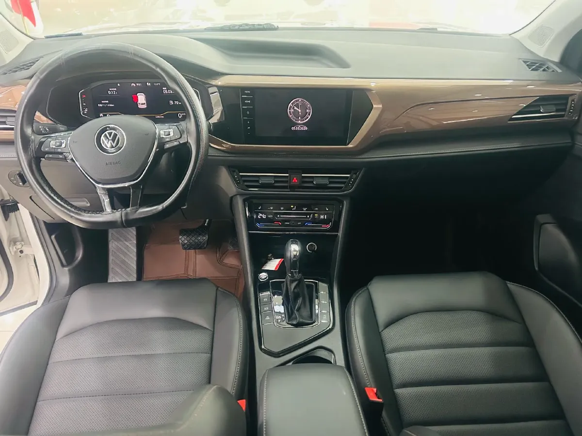 2021 Volkswagen Tharu 1.4T 150HP L4 7DCT,autocango,china used car exporter,china ev exporter,chinese used car exporter,chinese used ev exporter