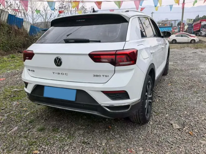 2020 Volkswagen T-Roc 1.4T 150HP L4 7DCT,autocango,china used car exporter,china ev exporter,chinese used car exporter,chinese used ev exporter