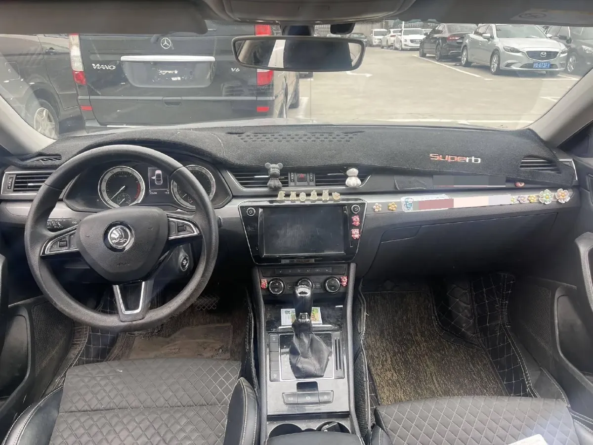 2016 Skoda Superb 1.4T 150HP L4 7DCT,autocango,china used car exporter,china ev exporter,chinese used car exporter,chinese used ev exporter