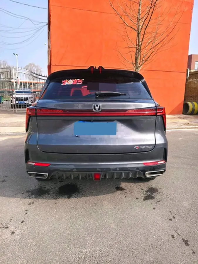 2022 ChangAn CS75 Plus 1.5T 188HP L4 8AT,autocango,china used car exporter,china ev exporter,chinese used car exporter,chinese used ev exporter