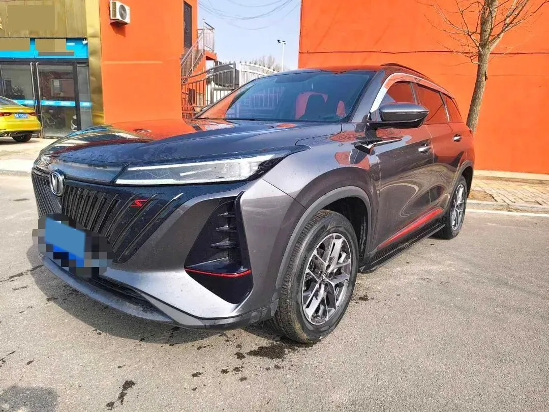 2022 ChangAn CS75 Plus 1.5T 188HP L4 8AT,autocango,china used car exporter,china ev exporter,chinese used car exporter,chinese used ev exporter