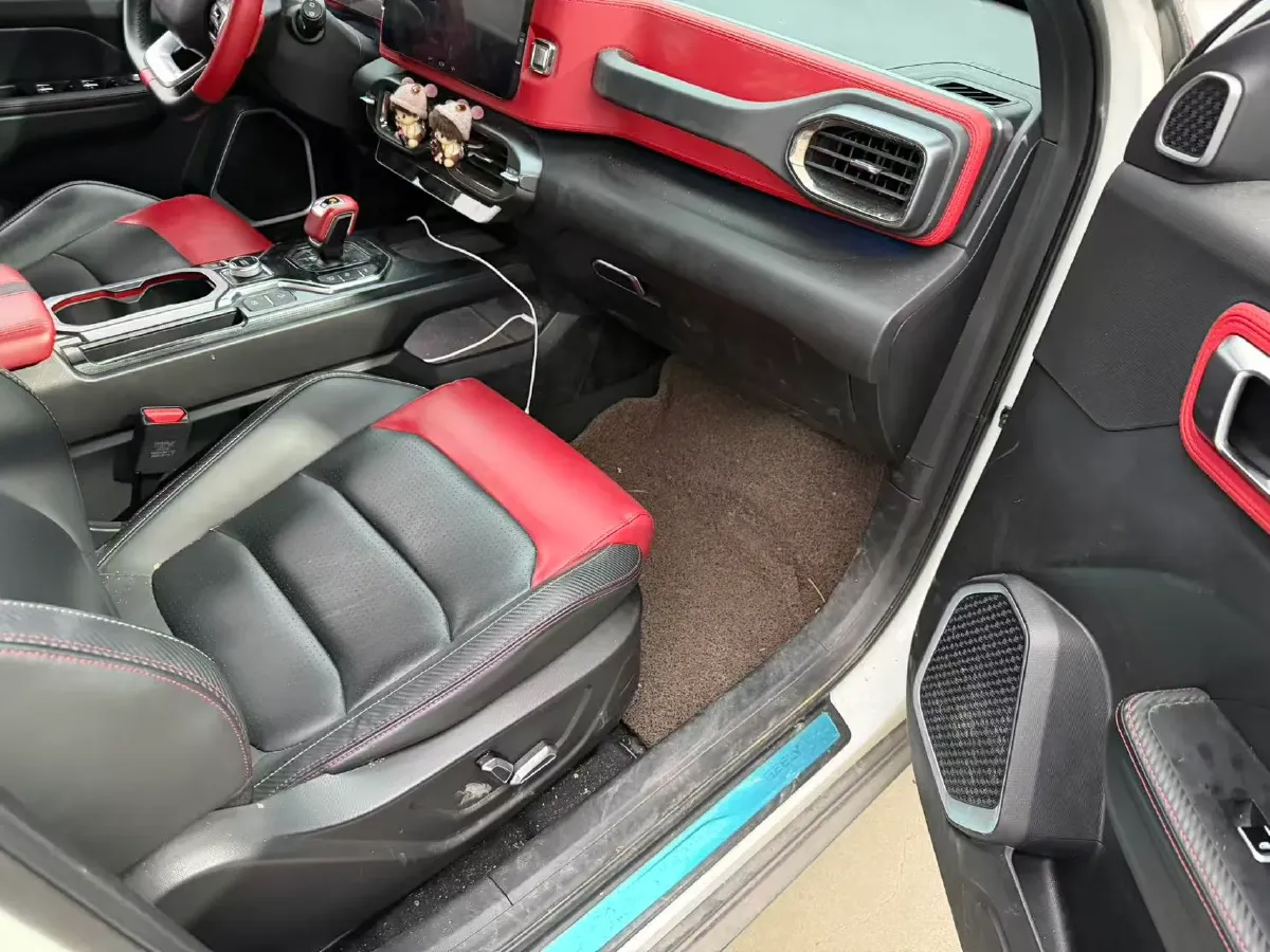 2020 Geely ICON 1.5T 177HP L3 7DCT,autocango,china used car exporter,china ev exporter,chinese used car exporter,chinese used ev exporter