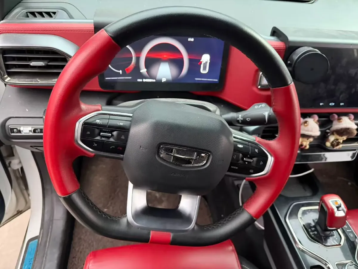 2020 Geely ICON 1.5T 177HP L3 7DCT,autocango,china used car exporter,china ev exporter,chinese used car exporter,chinese used ev exporter