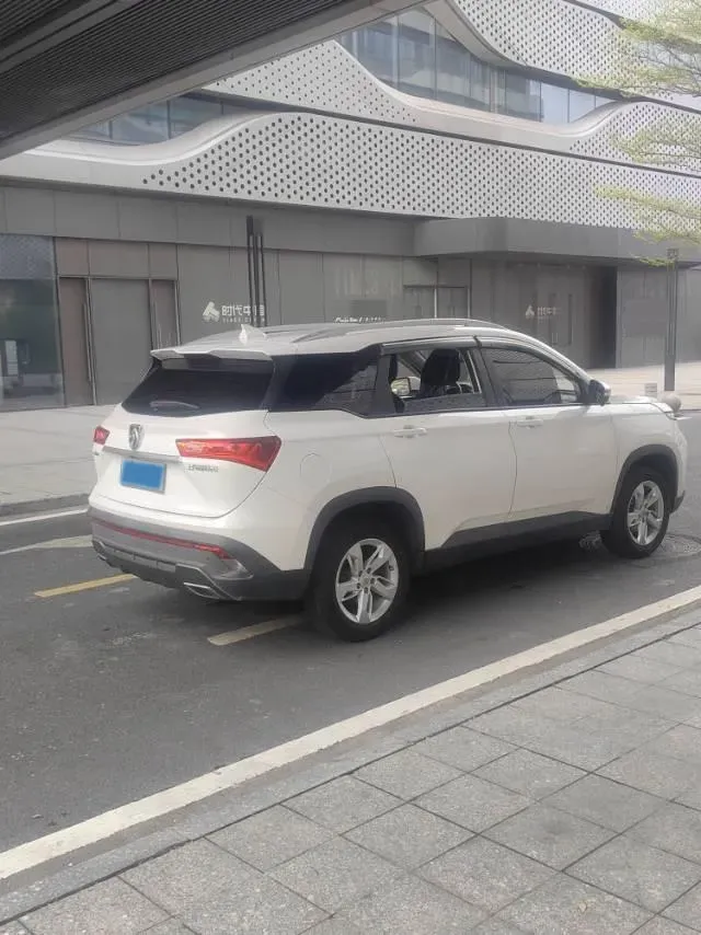 2018 BAIC Hyosow S7 1.5T 150HP L4 6MT,autocango,china used car exporter,china ev exporter,chinese used car exporter,chinese used ev exporter
