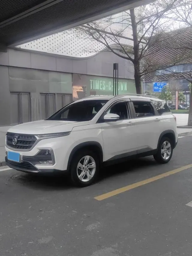 2018 BAIC Hyosow S7 1.5T 150HP L4 6MT,autocango,china used car exporter,china ev exporter,chinese used car exporter,chinese used ev exporter