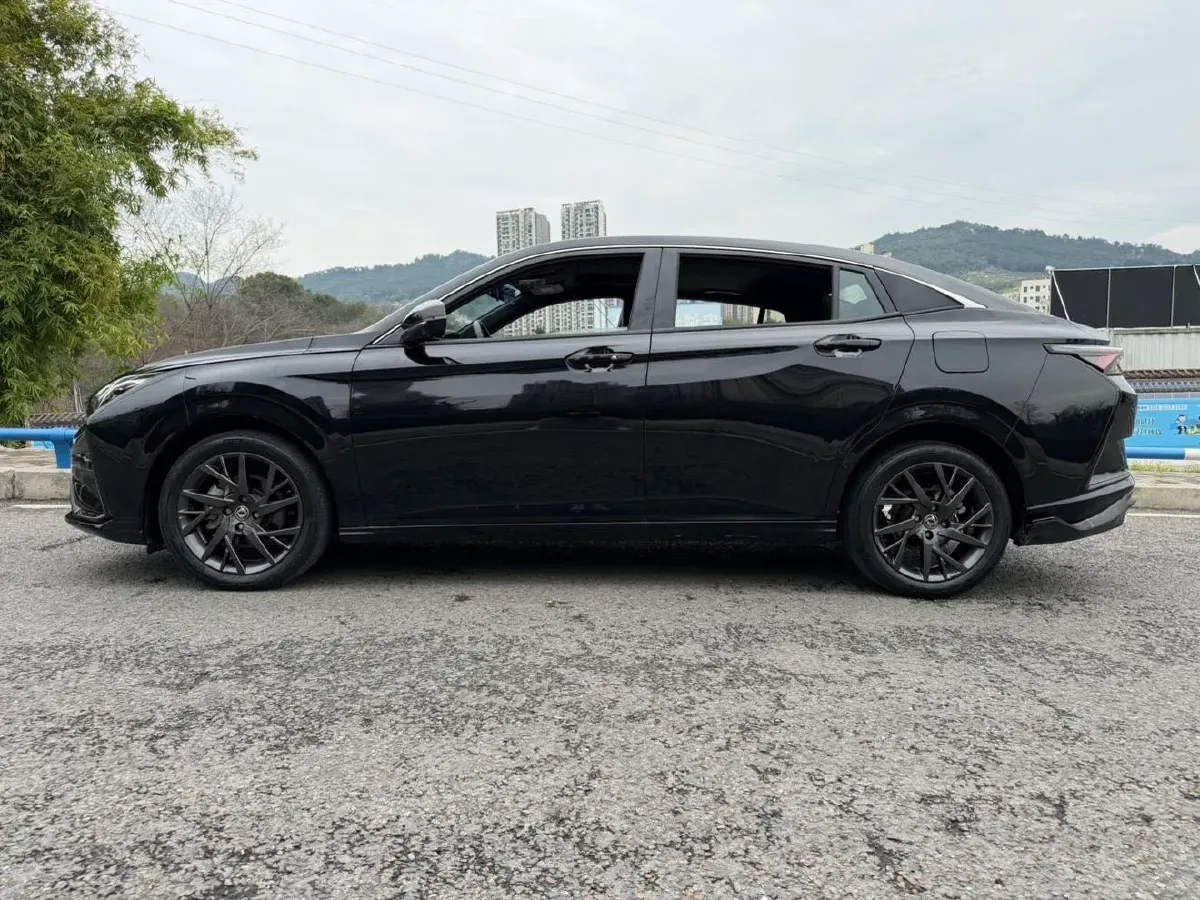 2020 DongFeng Aeolus YiXuan 1.5T 150HP L4 6DCT,autocango,china used car exporter,china ev exporter,chinese used car exporter,chinese used ev exporter