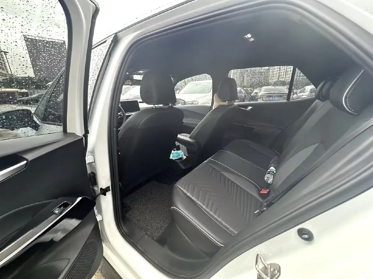 2023 MAXUS G50 1.5T 181HP L4 7DCT,autocango,china used car exporter,china ev exporter,chinese used car exporter,chinese used ev exporter