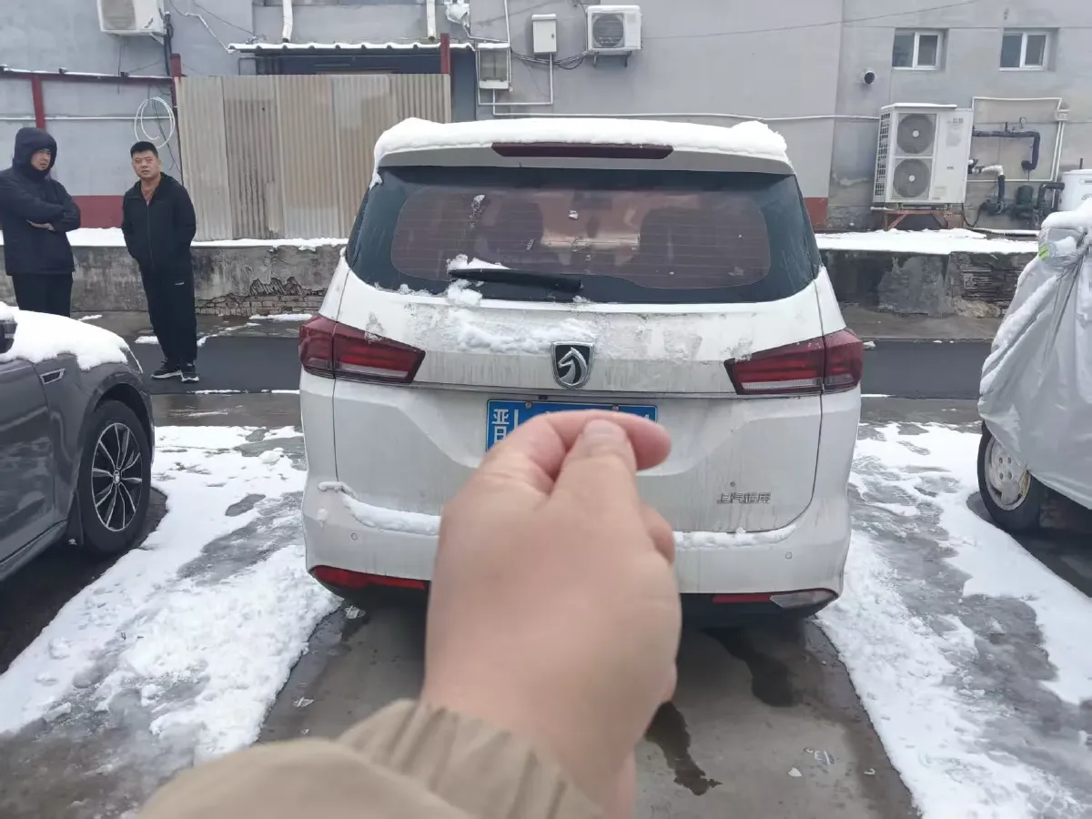 2019 BaoJun 360 1.5L 105HP L4 6MT,autocango,china used car exporter,china ev exporter,chinese used car exporter,chinese used ev exporter