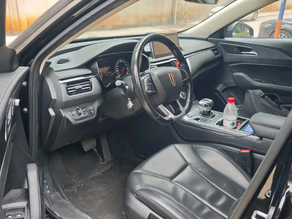 2022 HongQi H5 1.5T 169HP L4 7DCT,autocango,china used car exporter,china ev exporter,chinese used car exporter,chinese used ev exporter