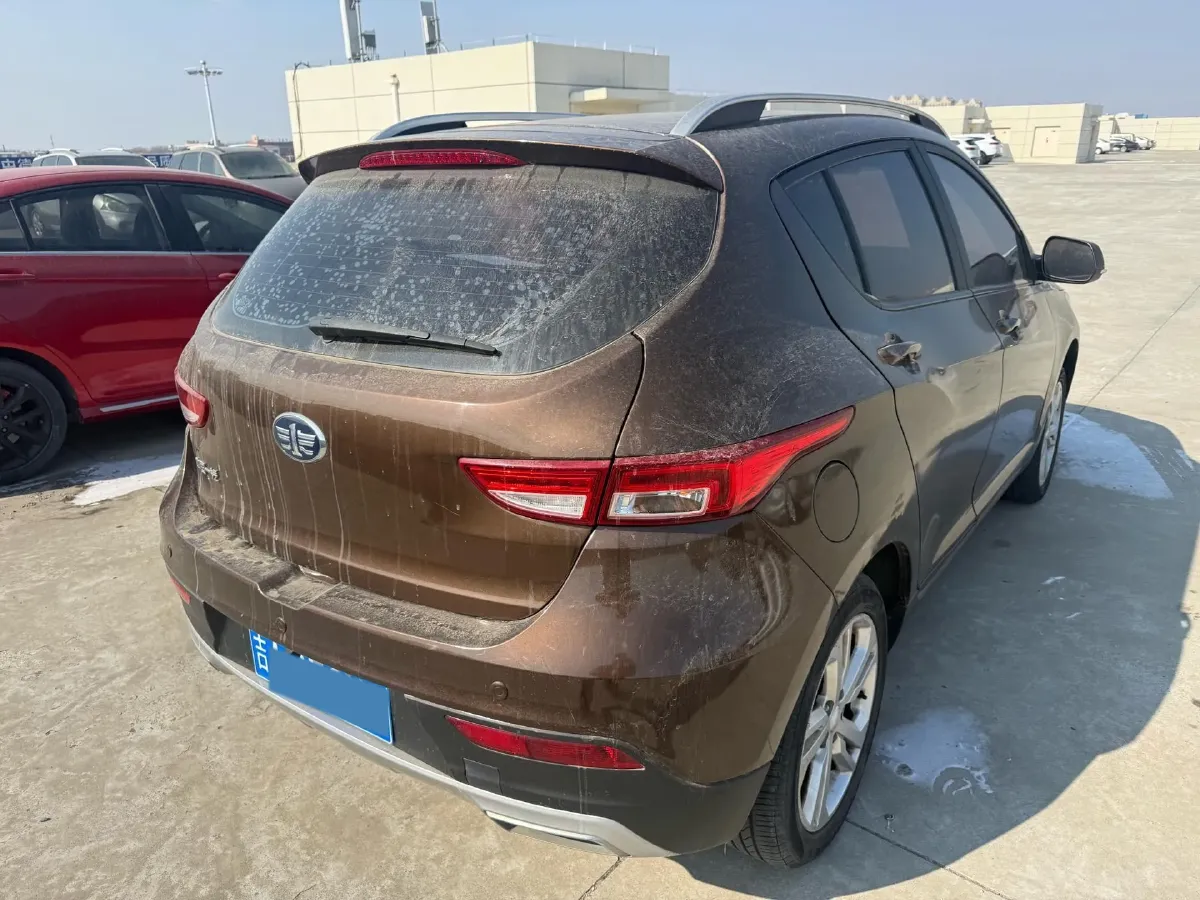2017 FAW Jumpal D60 1.5L 113HP L4 5MT,autocango,china used car exporter,china ev exporter,chinese used car exporter,chinese used ev exporter