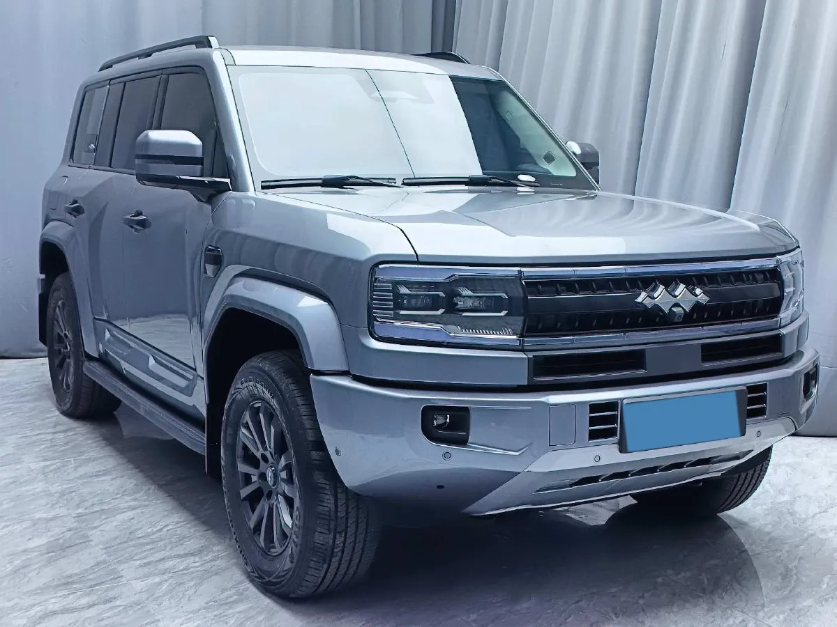 2025 FangChengBao Bao 5 1.5T 194HP L4 E-CVT PHEV 31.8KWH,autocango,china used car exporter,china ev exporter,chinese used car exporter,chinese used ev exporter