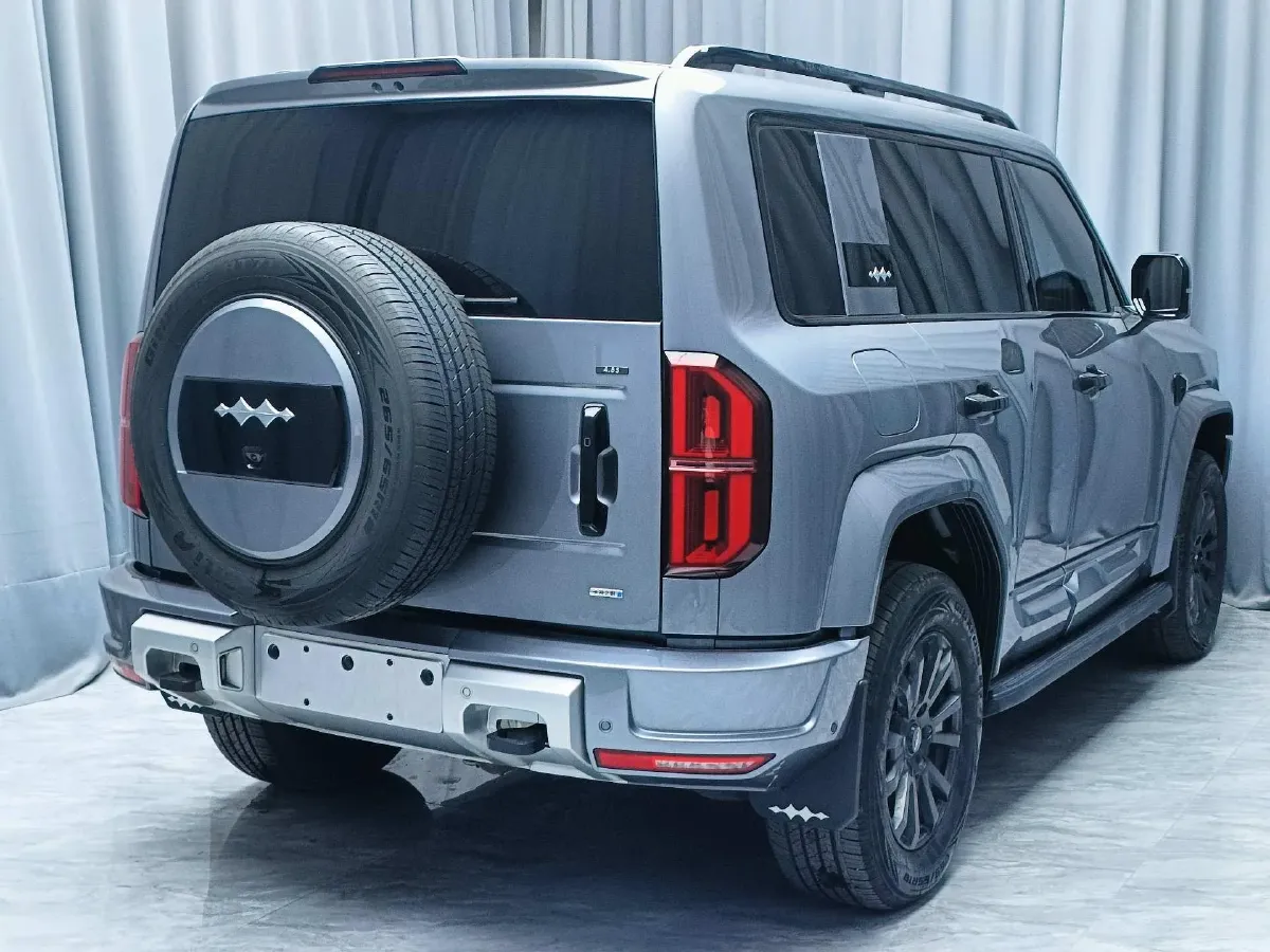 2025 FangChengBao Bao 5 1.5T 194HP L4 E-CVT PHEV 31.8KWH,autocango,china used car exporter,china ev exporter,chinese used car exporter,chinese used ev exporter