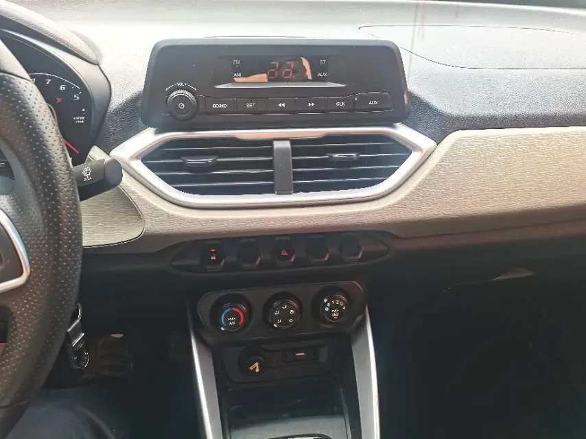 2017 BaoJun 510 1.5L 112HP L4 6MT,autocango,china used car exporter,china ev exporter,chinese used car exporter,chinese used ev exporter