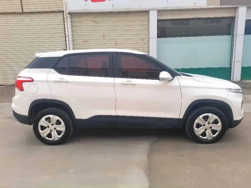 2017 BaoJun 510 1.5L 112HP L4 6MT,autocango,china used car exporter,china ev exporter,chinese used car exporter,chinese used ev exporter