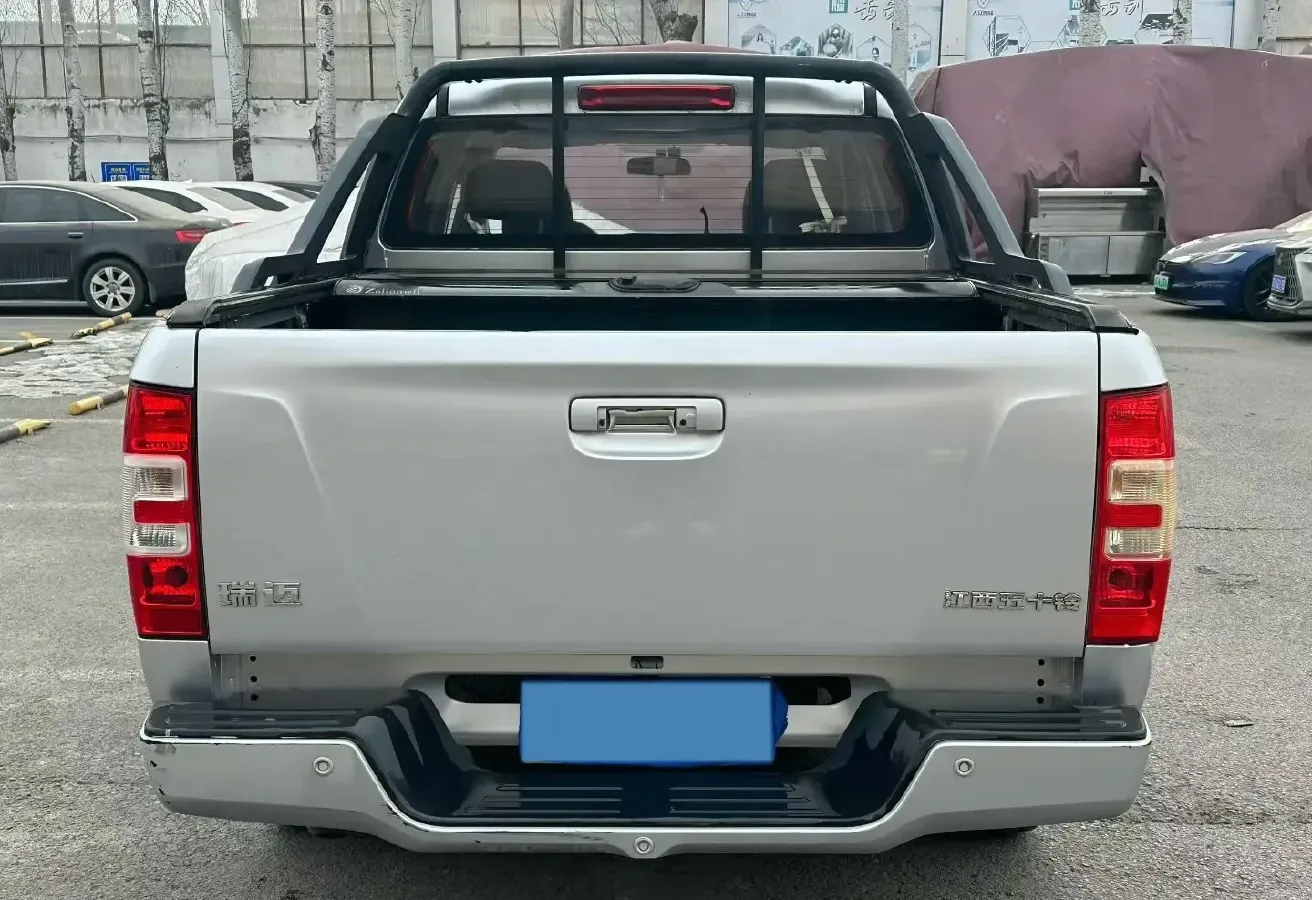 2020 Isuzu RE-MAX Jim 2.8T 120HP L4 5MT,autocango,china used car exporter,china ev exporter,chinese used car exporter,chinese used ev exporter