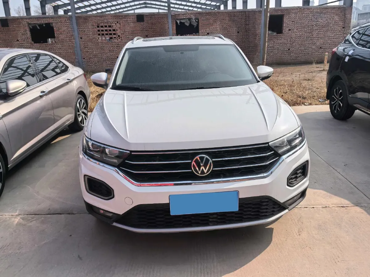 2021 Volkswagen T-Roc 1.4T 150HP L4 7DCT,autocango,china used car exporter,china ev exporter,chinese used car exporter,chinese used ev exporter
