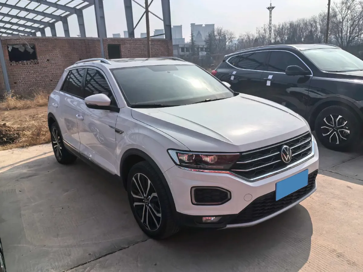 2021 Volkswagen T-Roc 1.4T 150HP L4 7DCT,autocango,china used car exporter,china ev exporter,chinese used car exporter,chinese used ev exporter