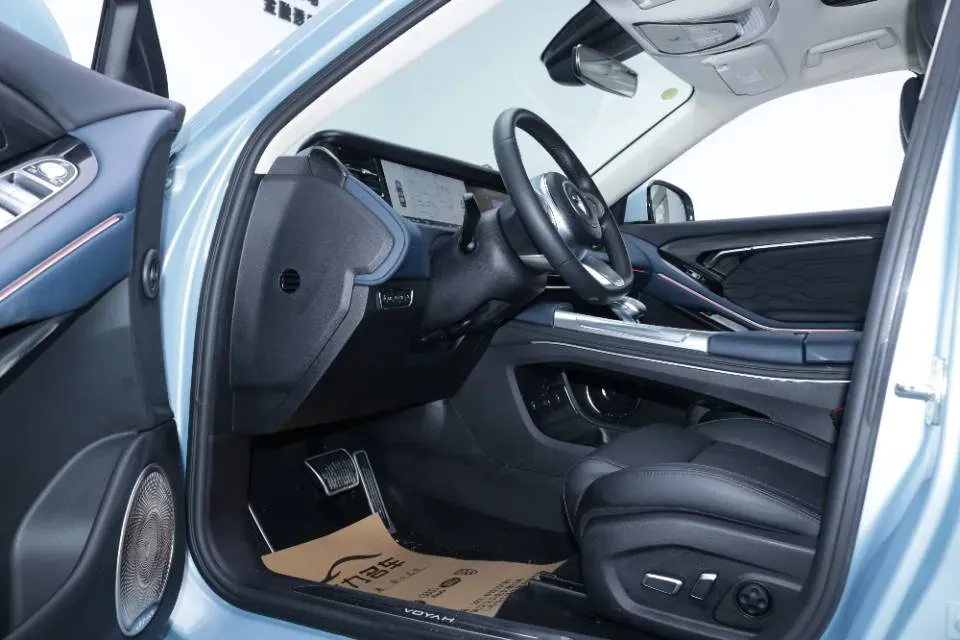 2022 Voyah FREE BEV 106KWH,autocango,china used car exporter,china ev exporter,chinese used car exporter,chinese used ev exporter