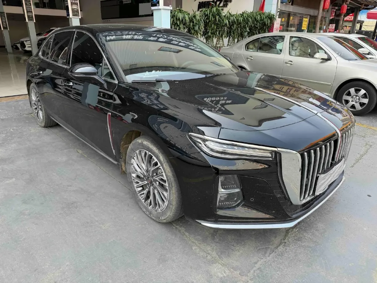 2023 HongQi H5 2.0T 224HP L4 8AT,autocango,china used car exporter,china ev exporter,chinese used car exporter,chinese used ev exporter