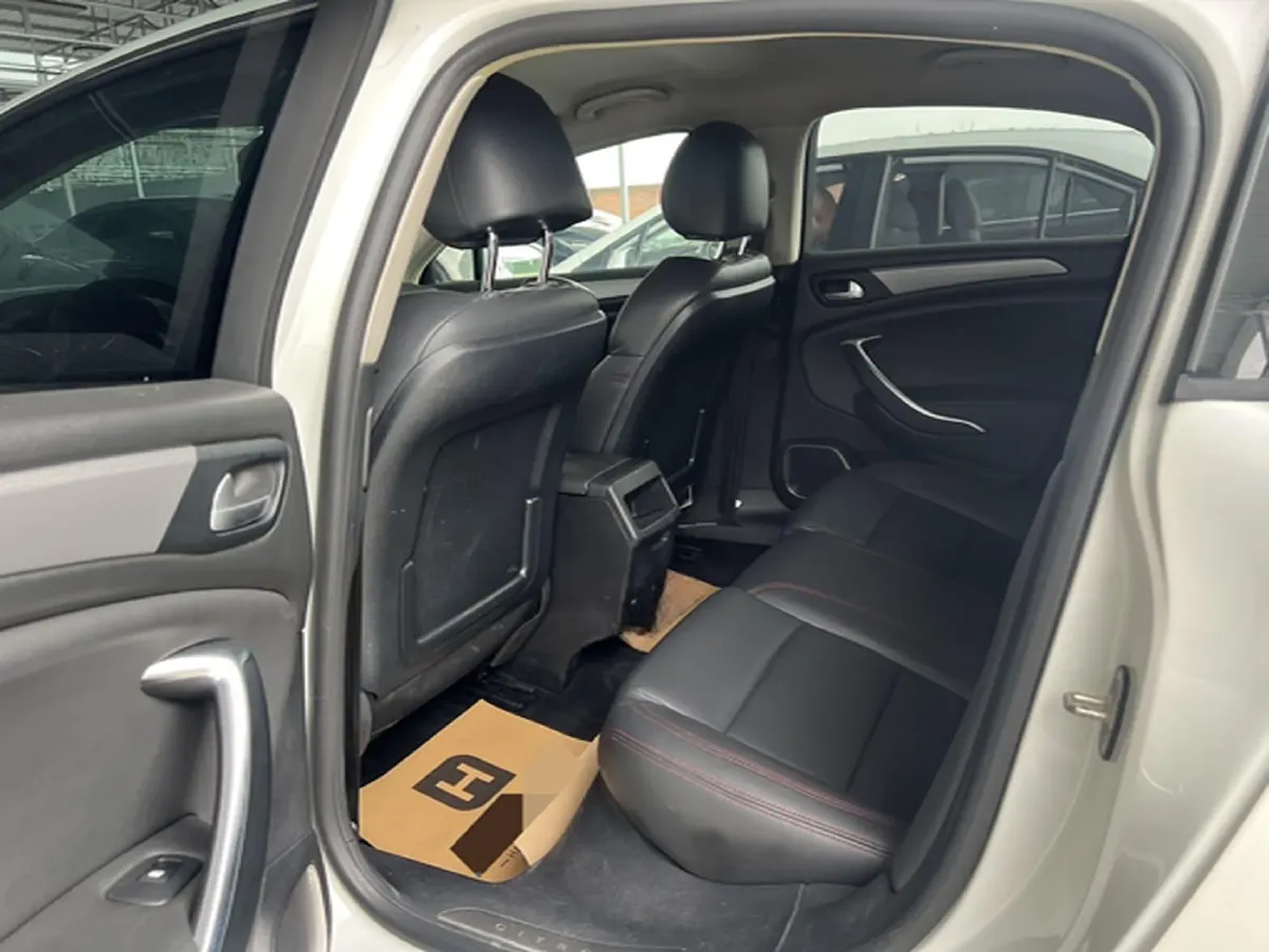 2017 Citroen C5 1.6T 167HP L4 6AT,autocango,china used car exporter,china ev exporter,chinese used car exporter,chinese used ev exporter