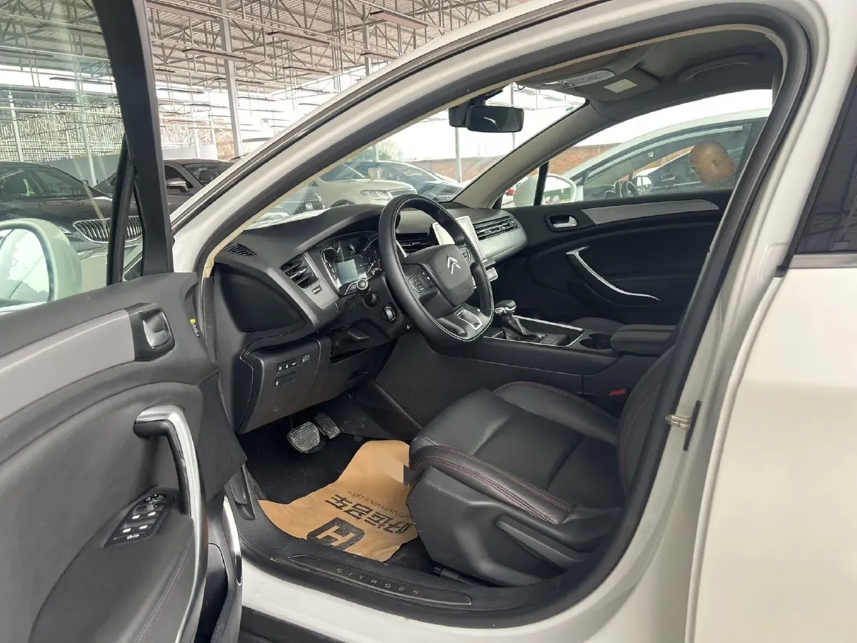 2017 Citroen C5 1.6T 167HP L4 6AT,autocango,china used car exporter,china ev exporter,chinese used car exporter,chinese used ev exporter