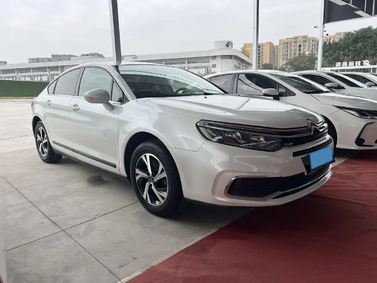2017 Citroen C5 1.6T 167HP L4 6AT,autocango,china used car exporter,china ev exporter,chinese used car exporter,chinese used ev exporter