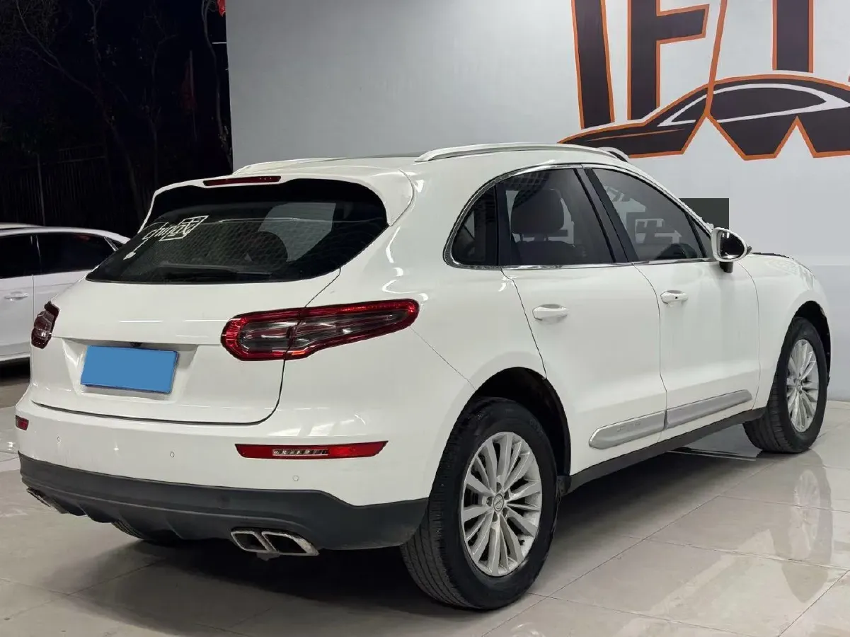 2017 Zotye SR9 2.0T 190HP L4 6DCT,autocango,china used car exporter,china ev exporter,chinese used car exporter,chinese used ev exporter