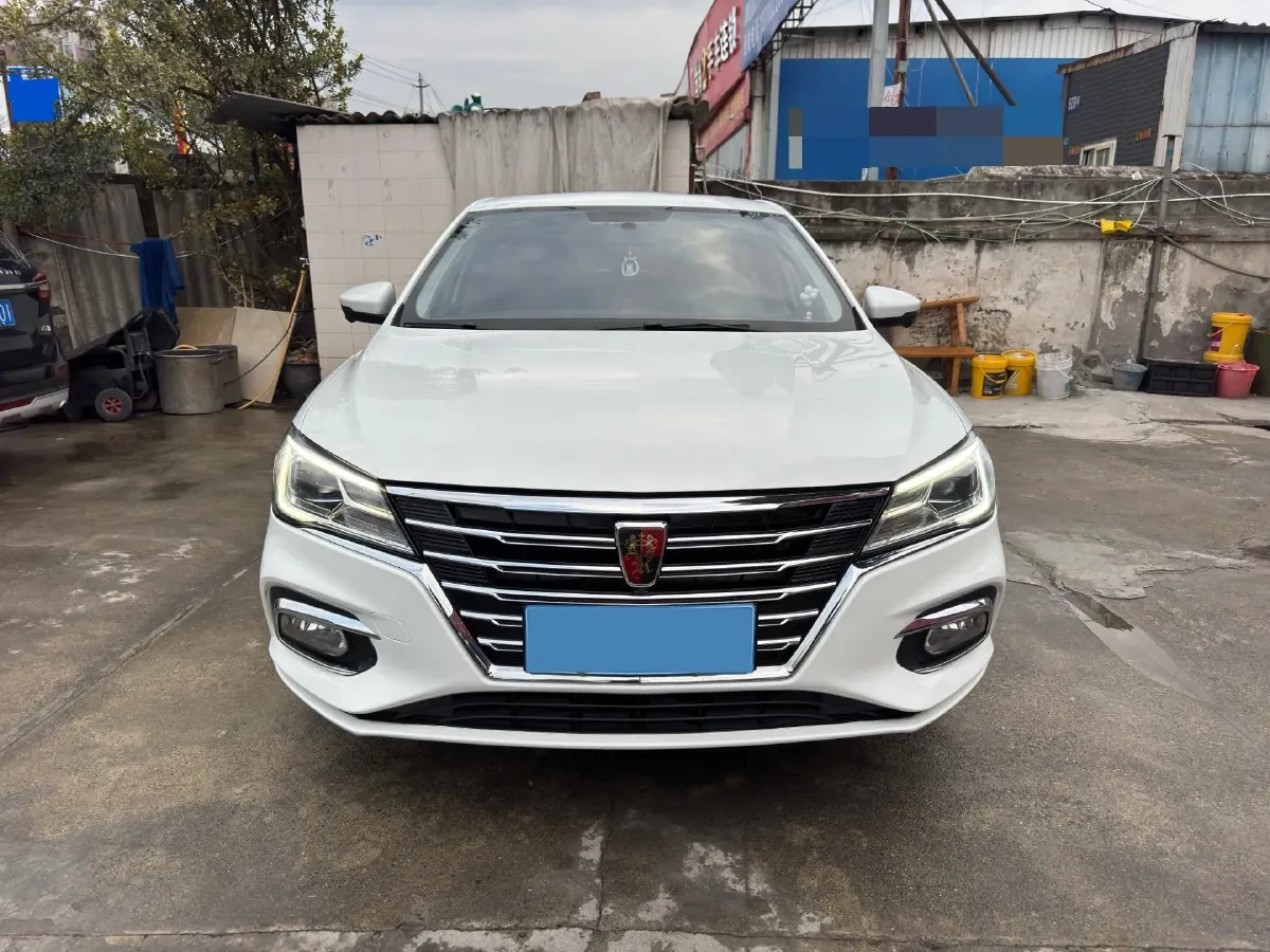 2020 Roewe i5 1.5L 120HP L4 CVT,autocango,china used car exporter,china ev exporter,chinese used car exporter,chinese used ev exporter