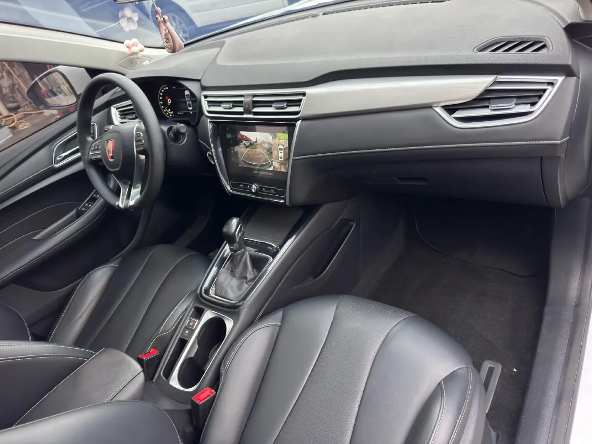 2020 Roewe i5 1.5L 120HP L4 CVT,autocango,china used car exporter,china ev exporter,chinese used car exporter,chinese used ev exporter