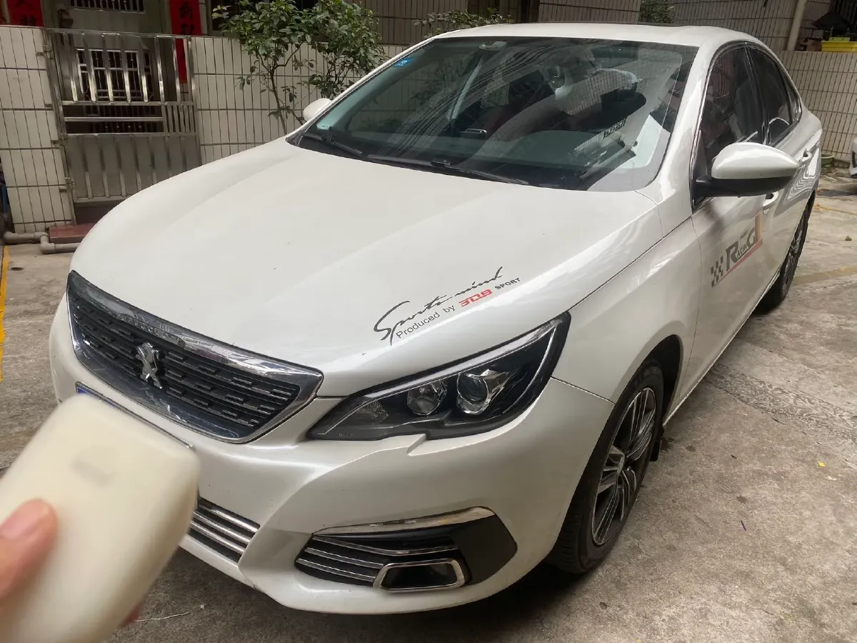 2018 Peugeot 308 1.6L 117HP L4 6AT,autocango,china used car exporter,china ev exporter,chinese used car exporter,chinese used ev exporter