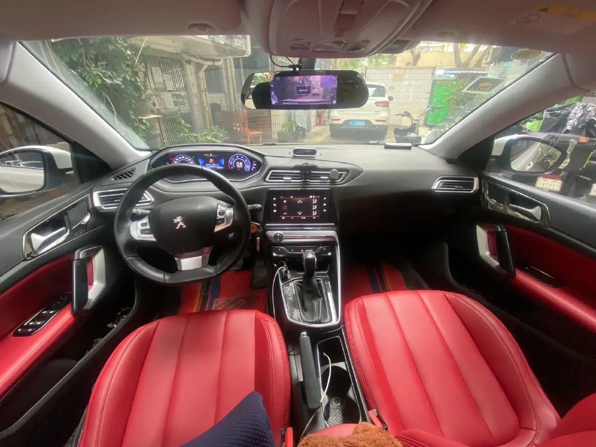 2018 Peugeot 308 1.6L 117HP L4 6AT,autocango,china used car exporter,china ev exporter,chinese used car exporter,chinese used ev exporter