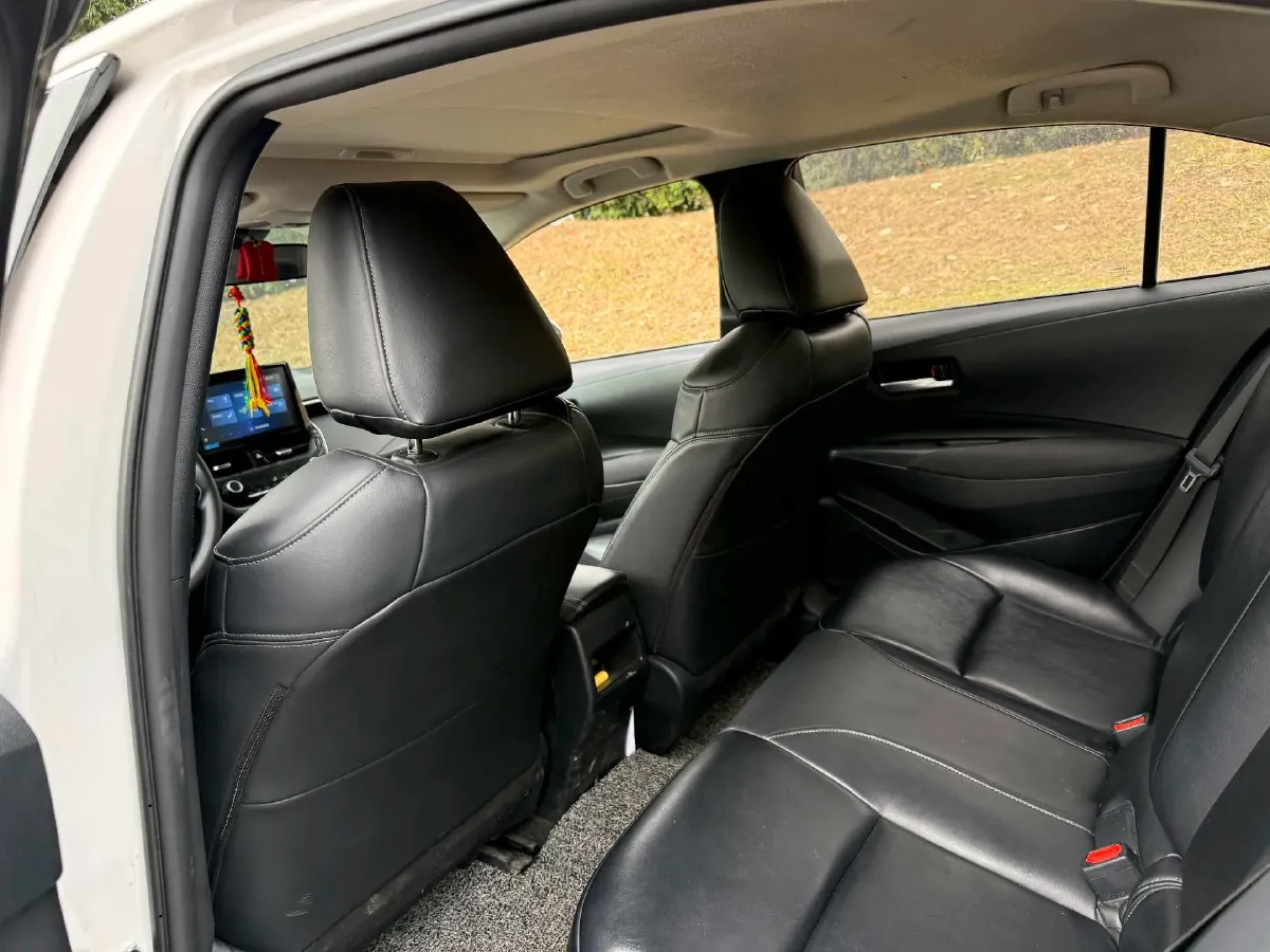 2021 Toyota Corolla 1.2T 116HP L4 CVT,autocango,china used car exporter,china ev exporter,chinese used car exporter,chinese used ev exporter