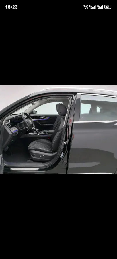 2022 HongQi HS5 2.0T 224HP L4 6AT,autocango,china used car exporter,china ev exporter,chinese used car exporter,chinese used ev exporter