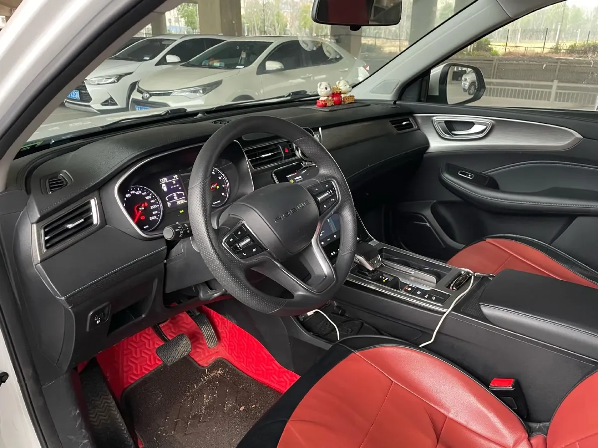 2022 Roewe RX5 1.5T 181HP L4 6MT,autocango,china used car exporter,china ev exporter,chinese used car exporter,chinese used ev exporter