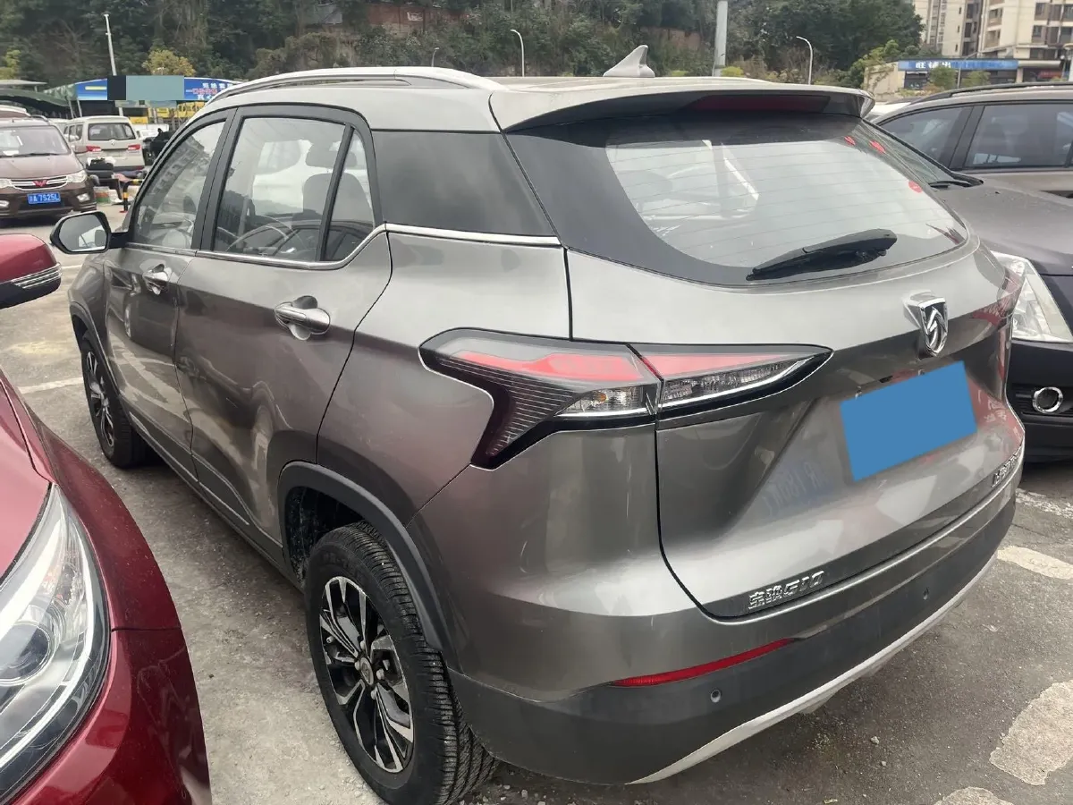2019 Yema BoJun 1.5L 112HP L4 5MT,autocango,china used car exporter,china ev exporter,chinese used car exporter,chinese used ev exporter