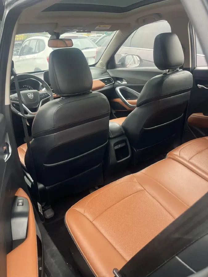 2019 Yema BoJun 1.5L 112HP L4 5MT,autocango,china used car exporter,china ev exporter,chinese used car exporter,chinese used ev exporter