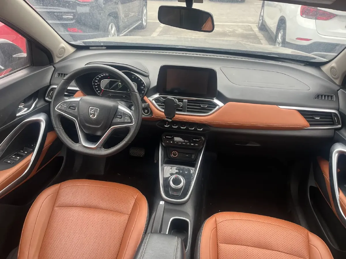 2019 Yema BoJun 1.5L 112HP L4 5MT,autocango,china used car exporter,china ev exporter,chinese used car exporter,chinese used ev exporter