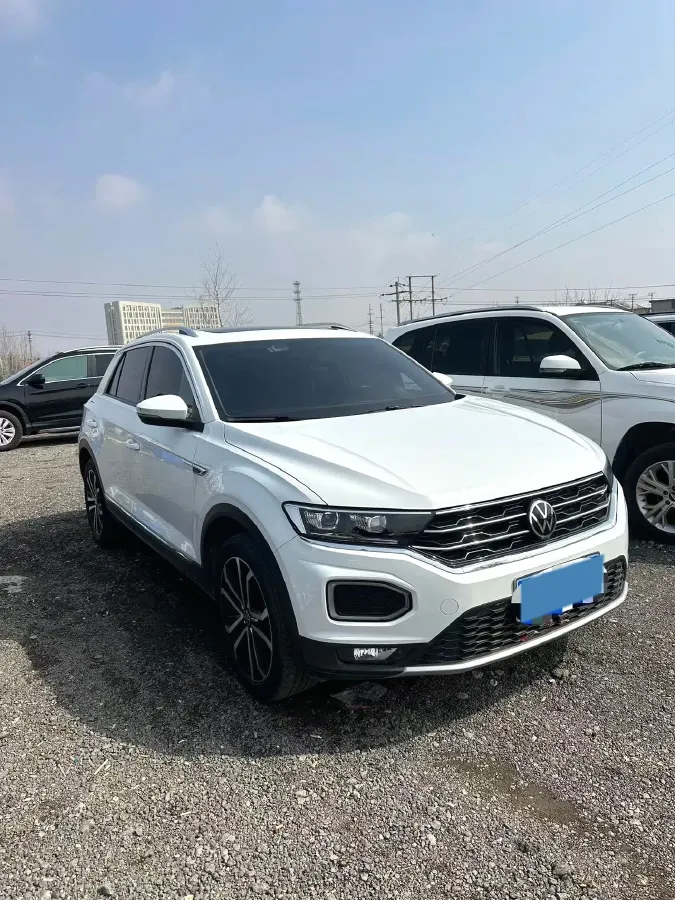 2020 Volkswagen T-Roc 1.4T 150HP L4 7DCT,autocango,china used car exporter,china ev exporter,chinese used car exporter,chinese used ev exporter