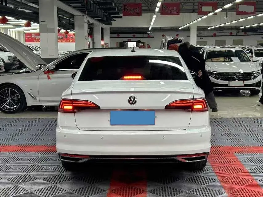 2021 Volkswagen Bora 1.5L 113HP L4 6AT,autocango,china used car exporter,china ev exporter,chinese used car exporter,chinese used ev exporter