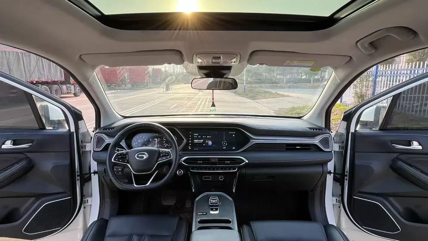 2023 GAC Trumpchi GS4 1.5T 177HP L4 6AT,autocango,china used car exporter,china ev exporter,chinese used car exporter,chinese used ev exporter