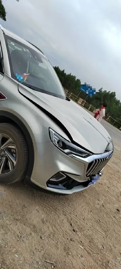 2022 HongQi HS5 2.0T 224HP L4 6AT,autocango,china used car exporter,china ev exporter,chinese used car exporter,chinese used ev exporter