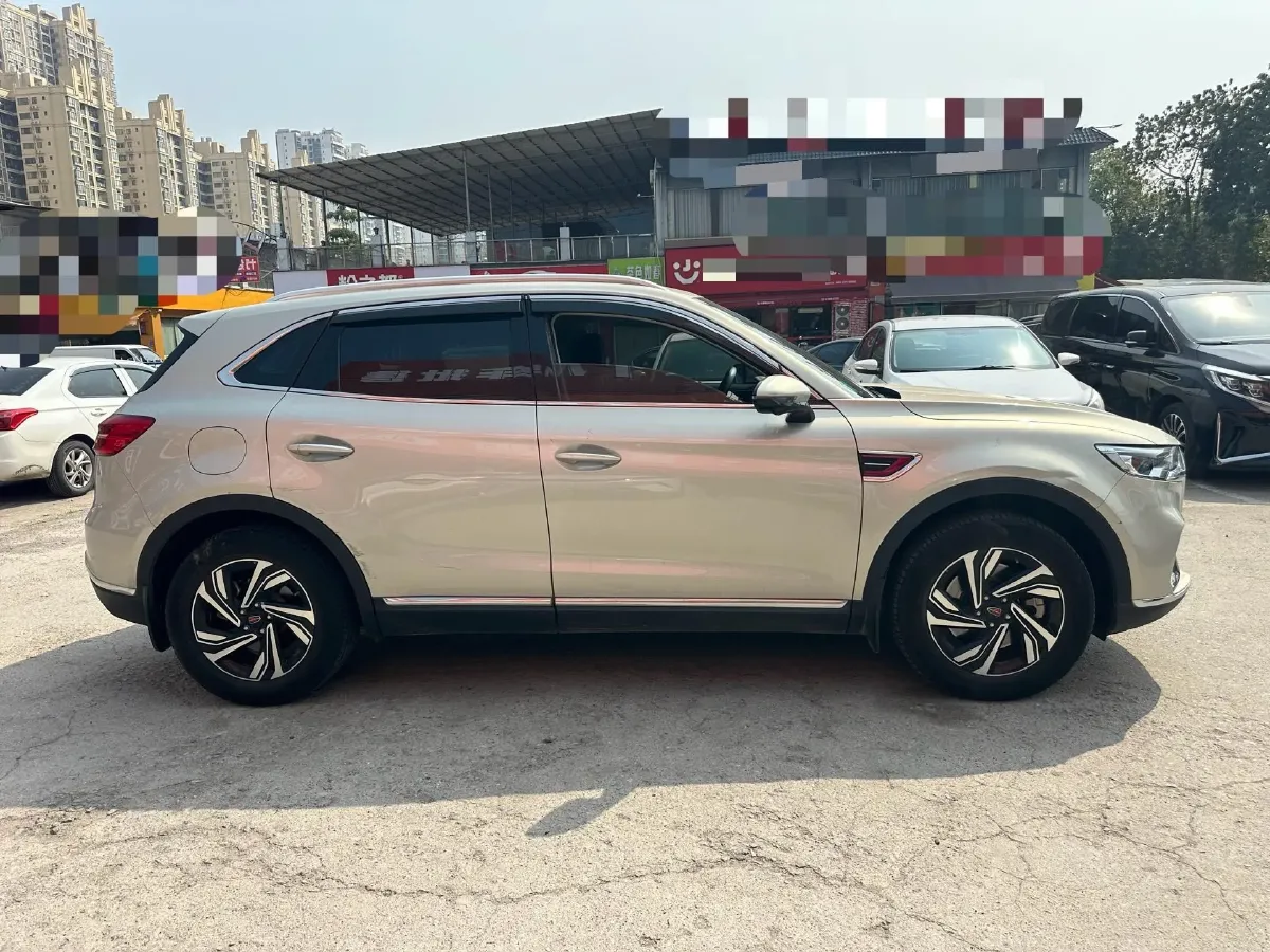 2022 HongQi HS5 2.0T 224HP L4 6AT,autocango,china used car exporter,china ev exporter,chinese used car exporter,chinese used ev exporter