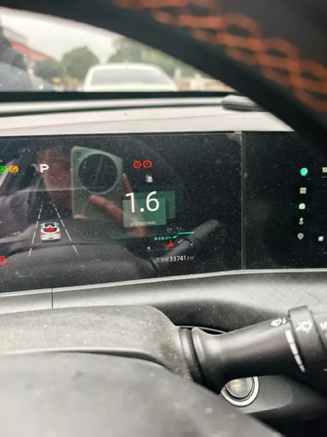 2022 ChangAn UNI-T 1.5T 188HP L4 7DCT,autocango,china used car exporter,china ev exporter,chinese used car exporter,chinese used ev exporter