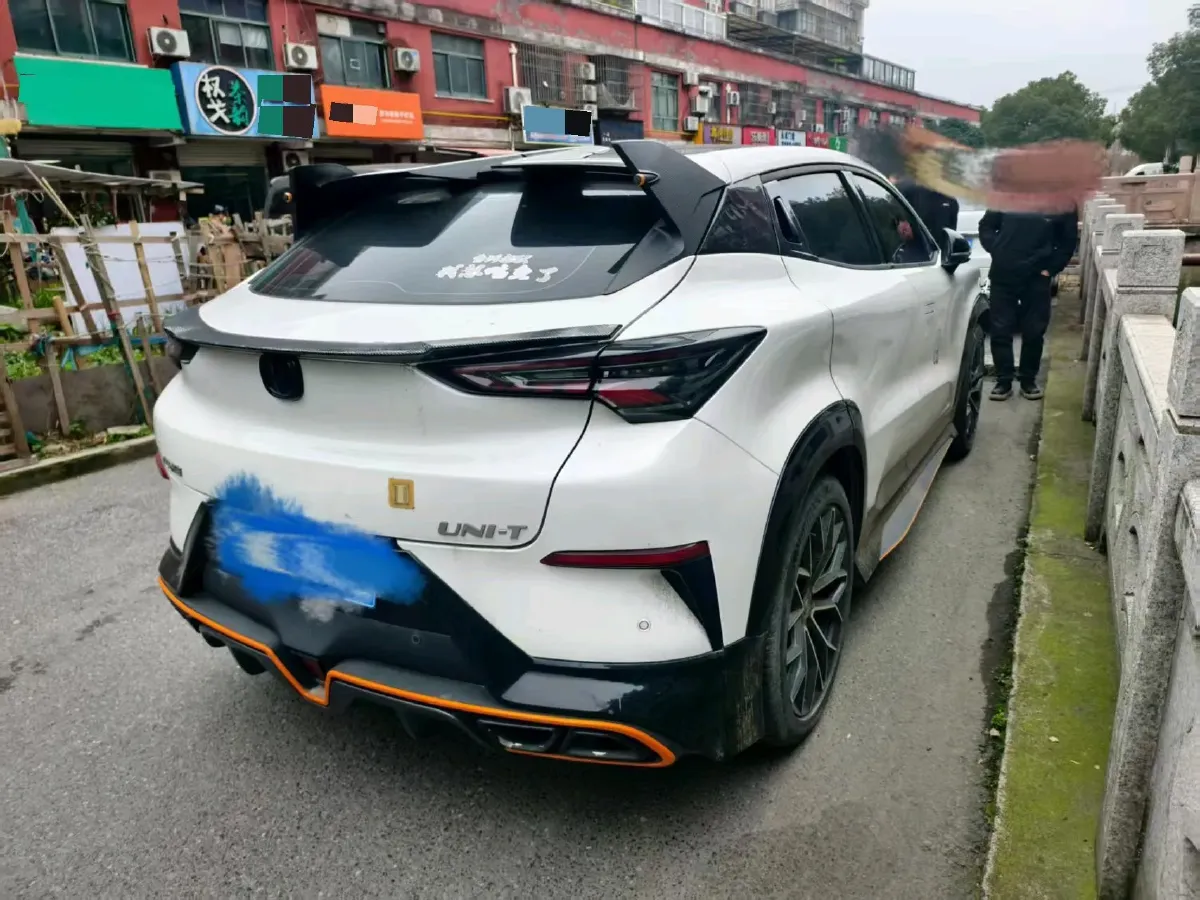 2022 ChangAn UNI-T 1.5T 188HP L4 7DCT,autocango,china used car exporter,china ev exporter,chinese used car exporter,chinese used ev exporter